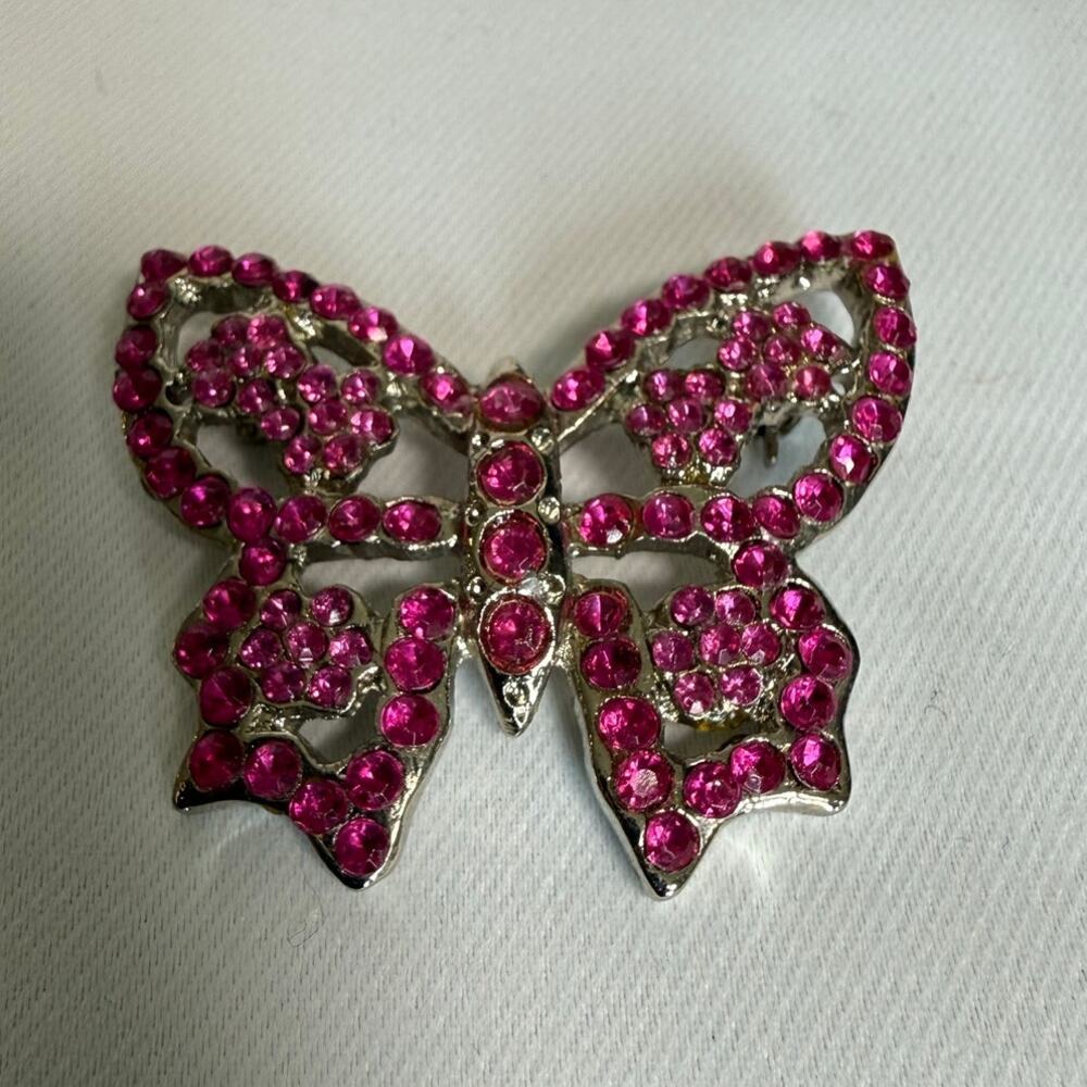 Vintage Pink Rhinestone Butterfly Brooch Pin Silver Tone Statement Jewelry - Picture 3 of 8